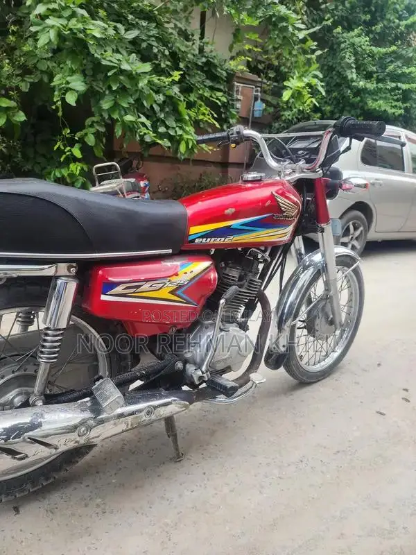 2019 Honda 125cc Motorcycle, Excellent Condition, Low Mileage