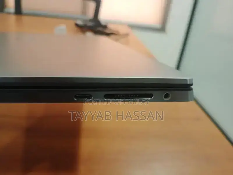 Dell Precision 5550 Mobile Workstation Laptop