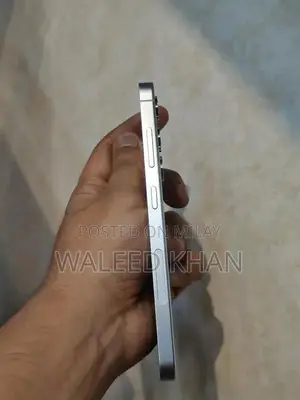 Samsung Galaxy S24 Smartphone - 8GB RAM, 128GB Storage