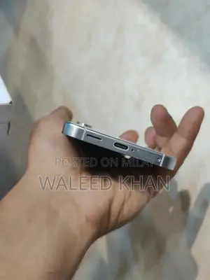 Samsung Galaxy S24 Smartphone - 8GB RAM, 128GB Storage