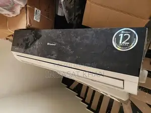 Photo - Dawlance Invertor Cool and Hot Split Air Conditioner
