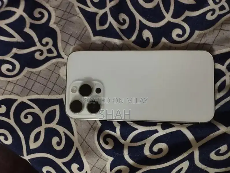 Pro-Level Smartphone with High Storage and Great Battery