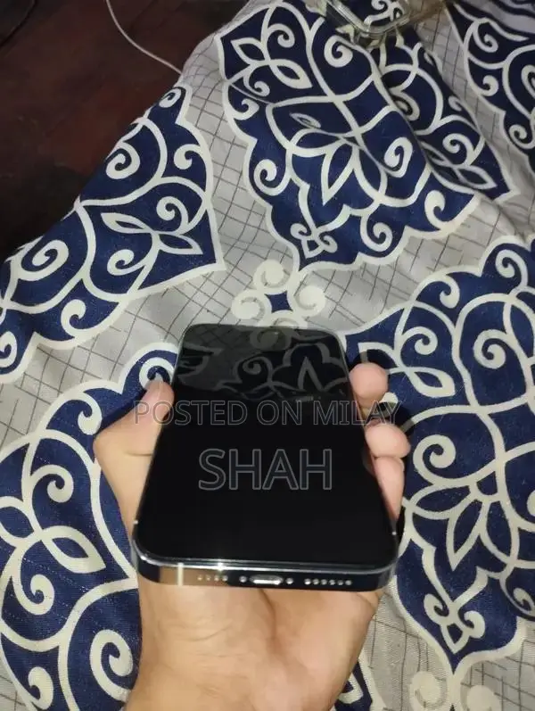 Pro-Level Smartphone with High Storage and Great Battery