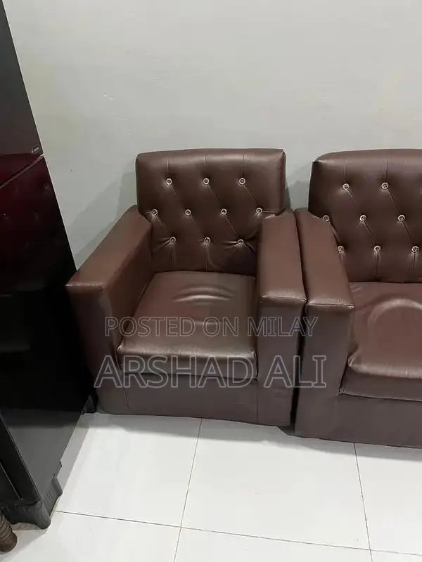 5 seter set and 1 bed single