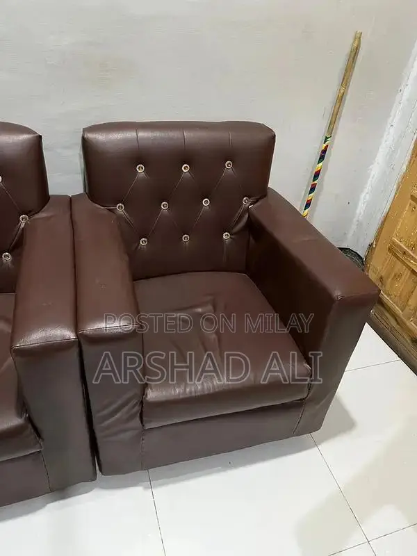 5 seter set and 1 bed single