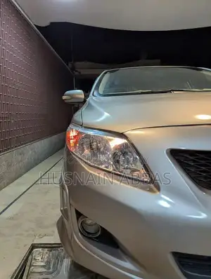 Toyota Corolla 1.3 VVTi Sedan - Efficient Compact Car