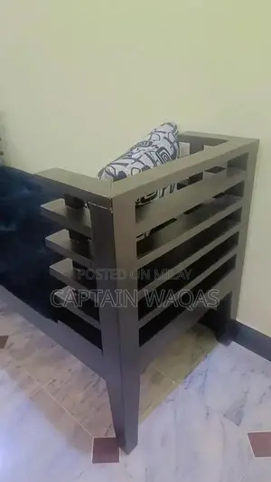 Wooden Daybed Settee - Classic Wood Sofa Bench