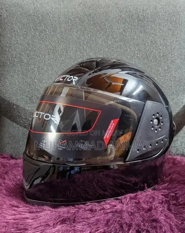 Vector Full Black Motorcycle Helmet - Modern Safety Design