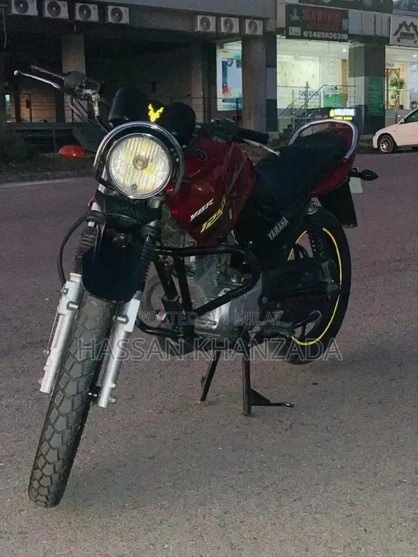 Yamaha YBR G 2019 red