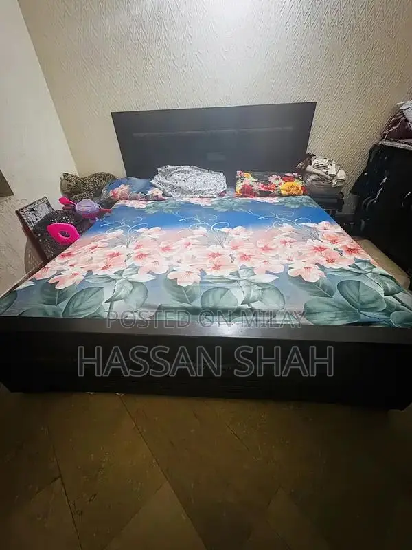 King Size Double Bed Frame - Spacious Sleeping Solution