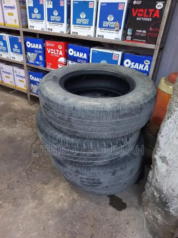 Bridgestone Techno Tyre R13