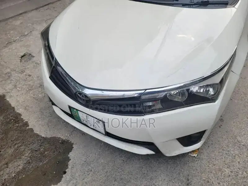 Toyota Corolla XLI 2014/15 - Well-Maintained Sedan