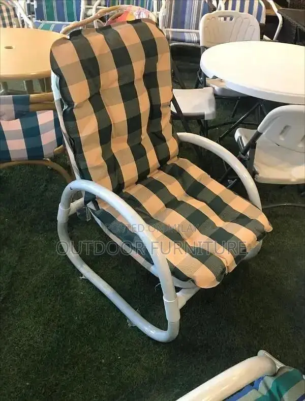 Outdoor Rattan Garden Furniture Set - Chairs, Tables, Umbrellas