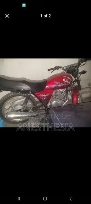 Suzuki 150 SE Motorcycle 2020 Model Low Mileage