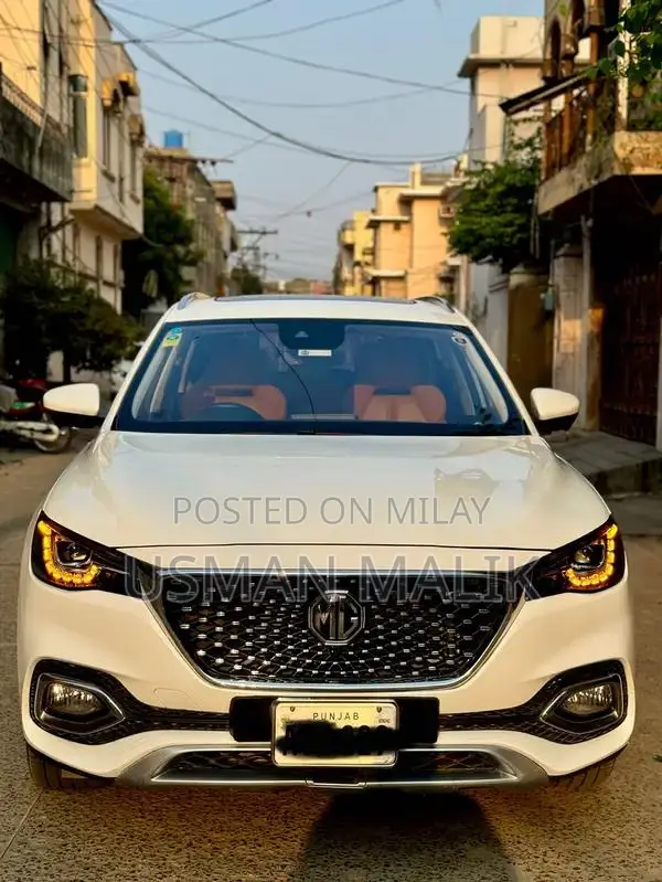 MG HS 2.0 Essence 2024 (Trophy)