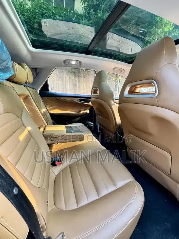 MG HS 2.0 Essence 2024 (Trophy)