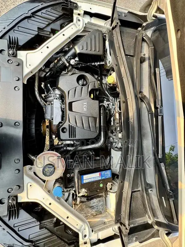 MG HS 2.0 Essence 2024 (Trophy)