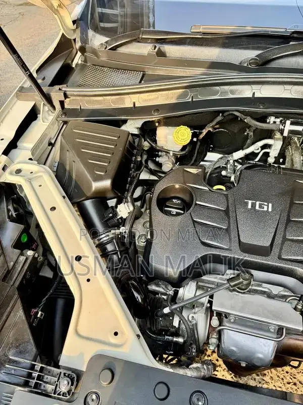 MG HS 2.0 Essence 2024 (Trophy)