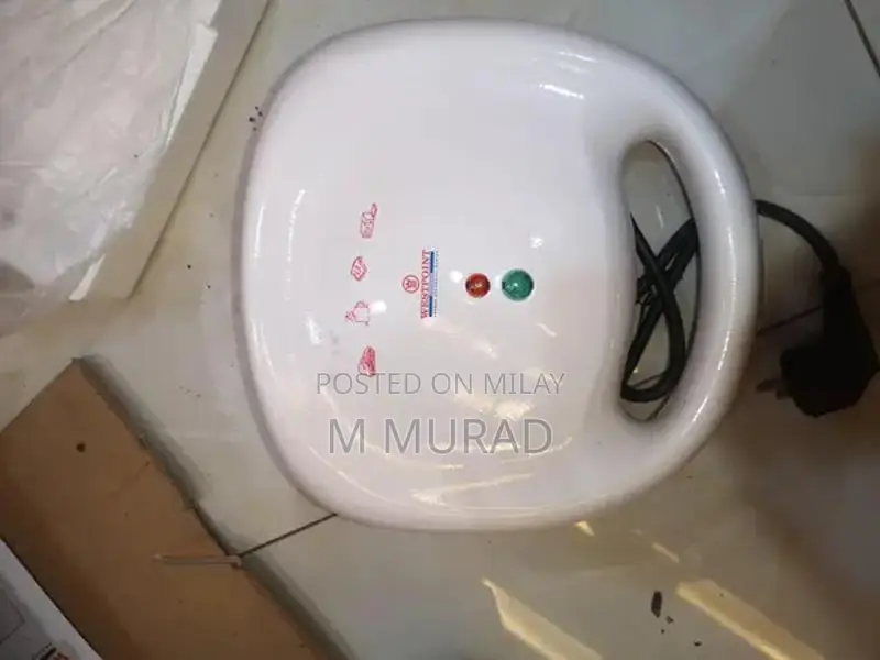 Used Sandwich Maker Appliance - Nearly Brand New Condition