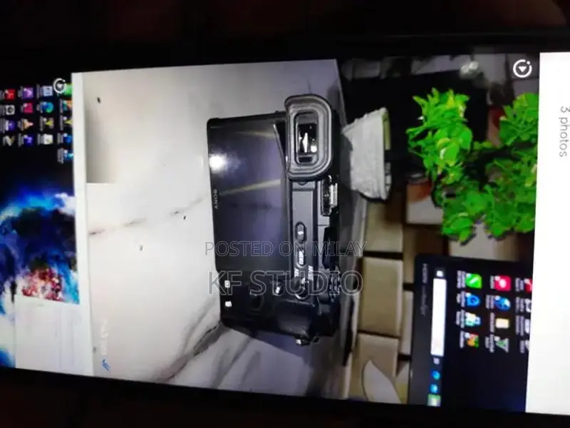 Sony Alpha A6400 Mirrorless Camera with 16mm f/1.4 Lens