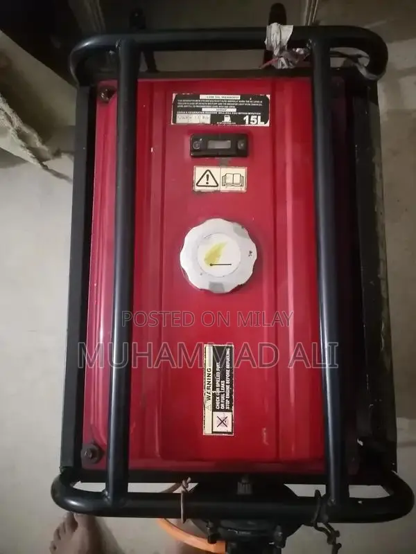 Greepas 3.5 kV Portable Generator - Self-Start Gas Powered