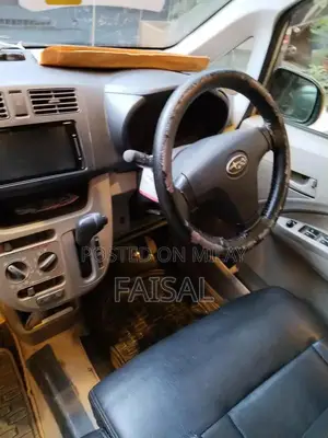 Photo - Used Vehicle with 13/16 Specification