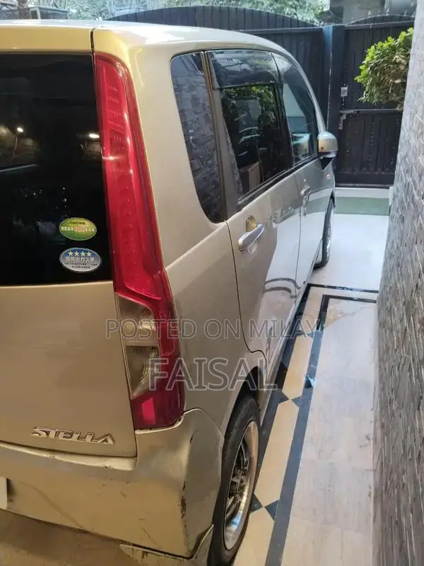 Used Vehicle with 13/16 Specification