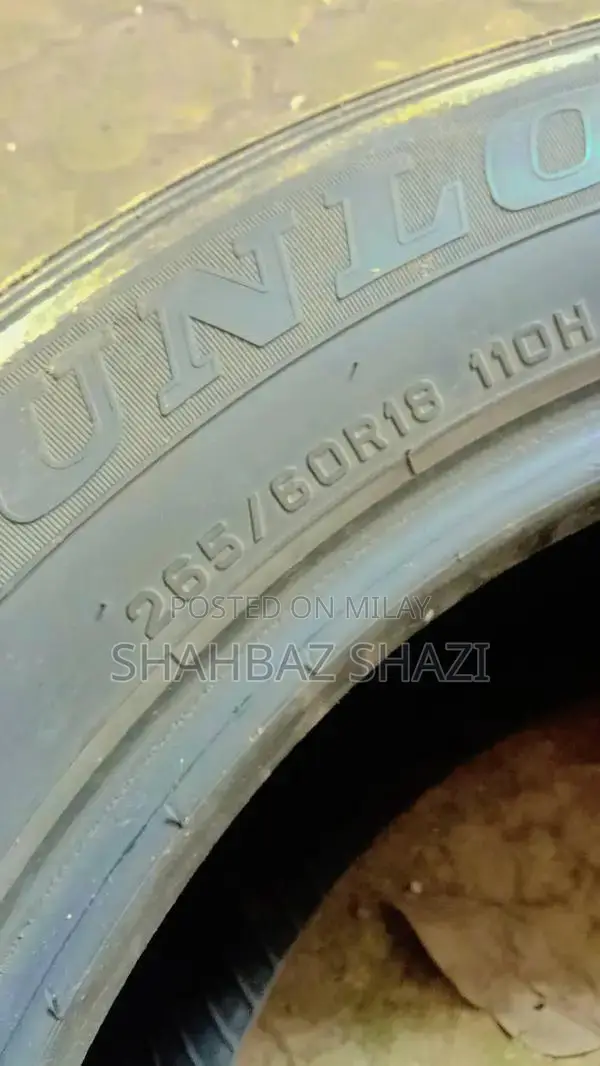 Dunlop 265/60 R18 Tubeless All-Season Tire