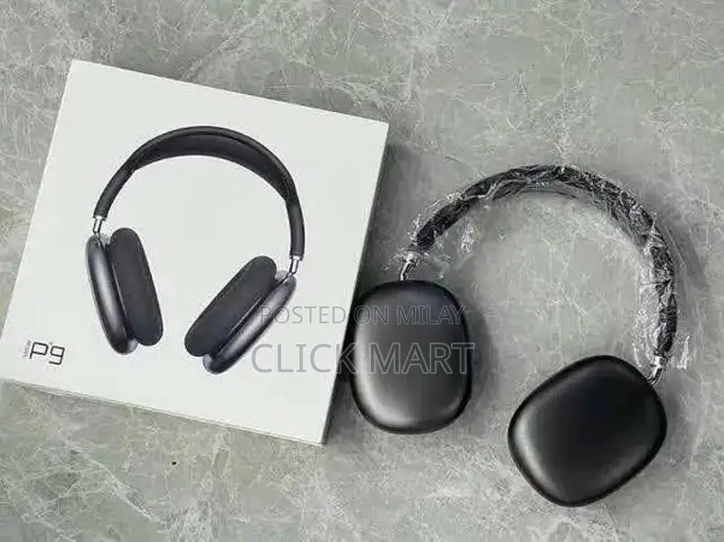 Classic ABS Plastic Wired Headphones in Black