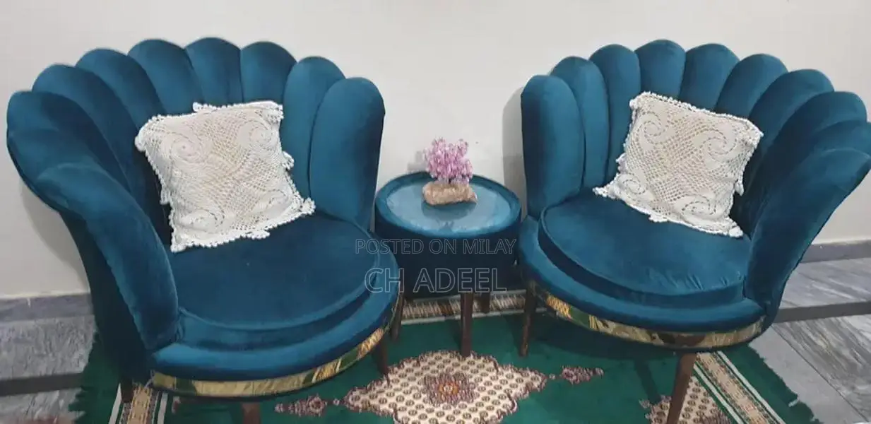 Coffee Shop Style Chairs with Center Table Set