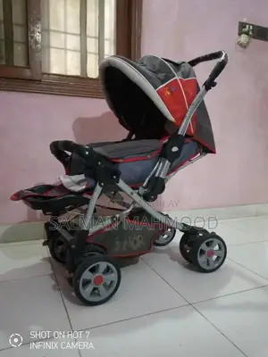 Photo - Pram / Staller