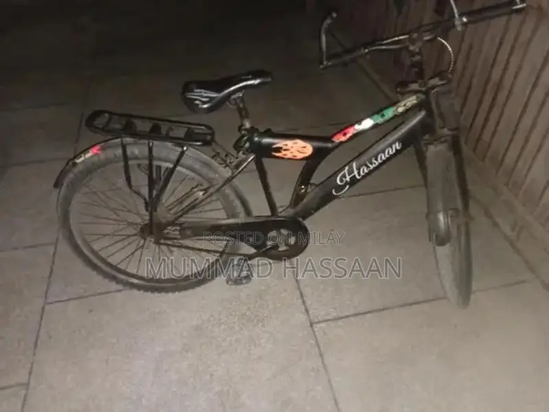 Black Bicycle - Gently Used 2-3 Year Old Cycle