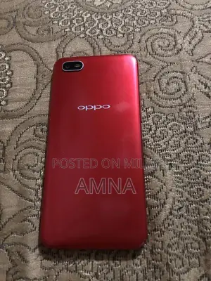 Budget-Friendly Smartphone with Extra Storage and Minimal Wear