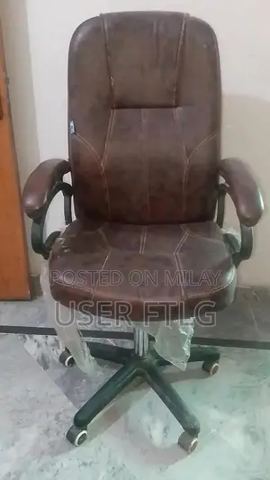 Photo - New Condition 10x10 Furniture Piece Headboard or Bench