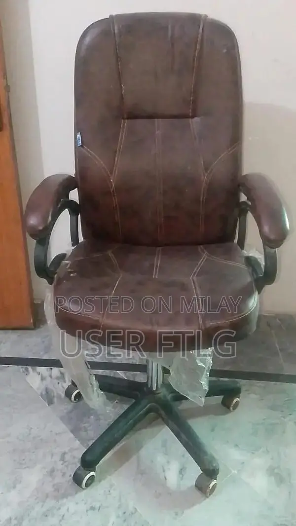 New Condition 10x10 Furniture Piece Headboard or Bench