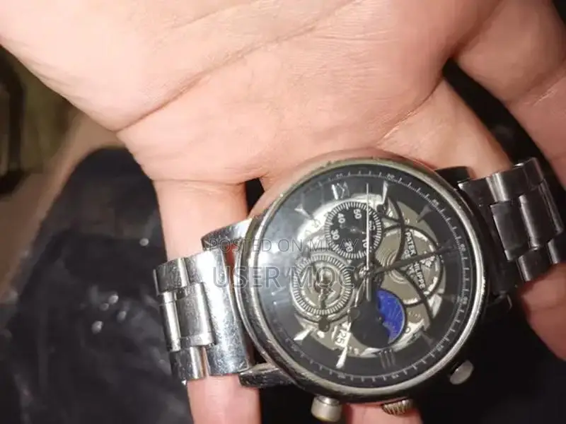 Luxury Patek Philippe Timepiece - Elegant Swiss Mechanical Watch