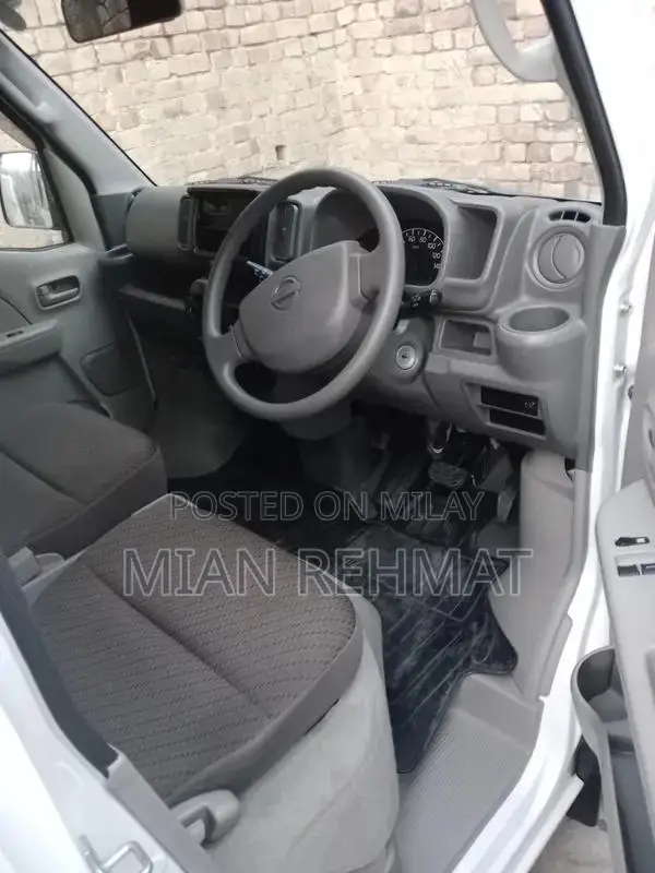 Nissan Every PC Compact Van - Genuine New Tire Model