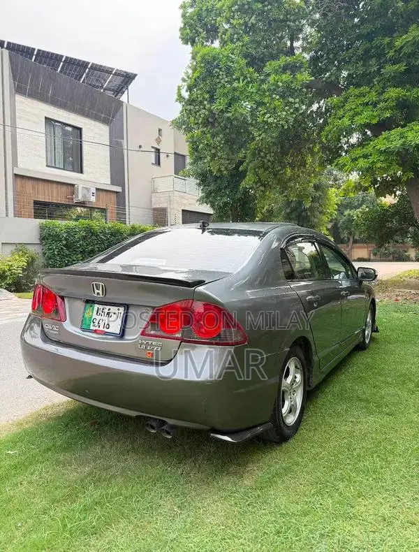 Honda Civic Reborn 2011 i-VTEC Prosmatec Oriel Full Option