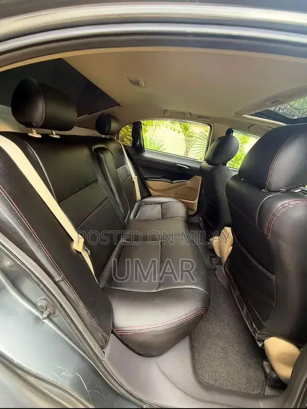 Honda Civic Reborn 2011 i-VTEC Prosmatec Oriel Full Option