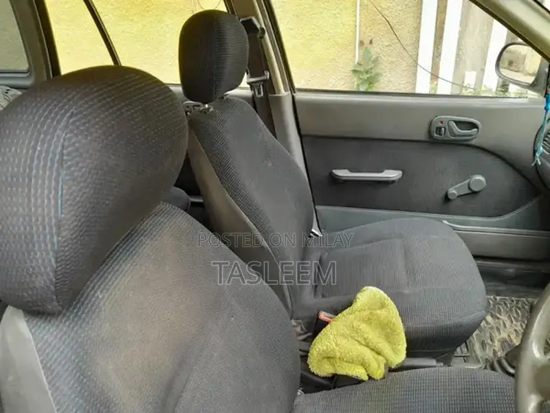 Suzuki Cultus Euro 2 Metallic Sedan - Second Owner