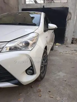 Toyota Vitz 2018 – Registered 2024 – White