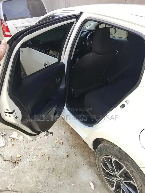 Toyota Vitz 2018 – Registered 2024 – White