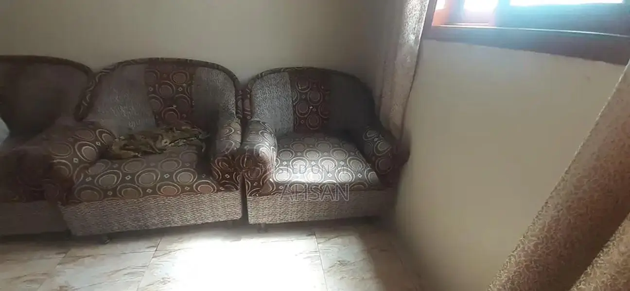 5 seater sofa set good condition