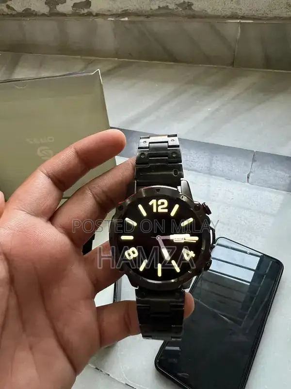 Zero Revoltt Pro Smart Fitness Watch - Excellent Condition