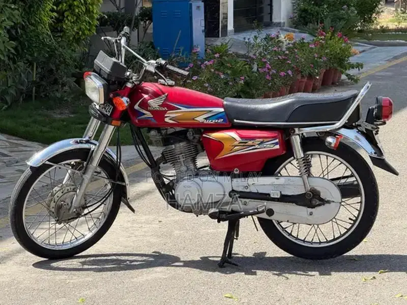 Honda CG 125 Euro 2 Motorcycle - Low Mileage 2020 Model