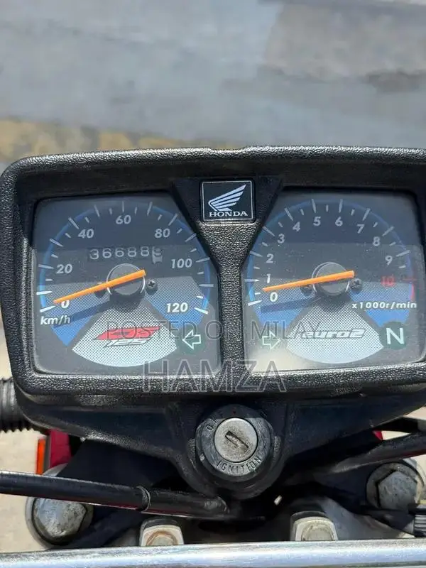 Honda CG 125 Euro 2 Motorcycle - Low Mileage 2020 Model