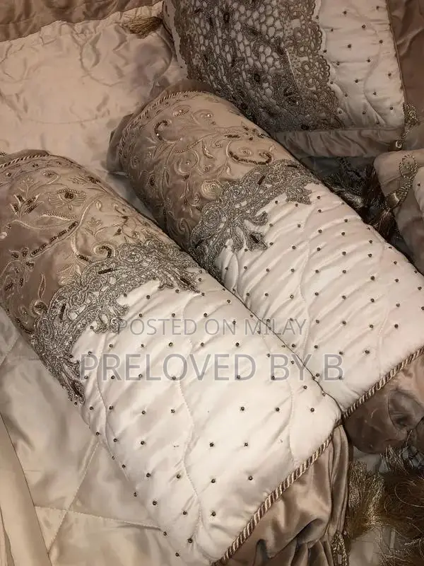 Luxury Bridal Bed Set with Multiple Decorative Pillows