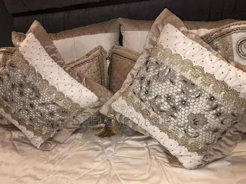 Luxury Bridal Bed Set with Multiple Decorative Pillows