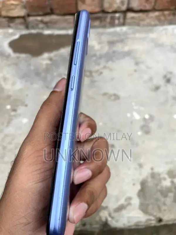 Realme Smartphone with 128GB Storage and Original Packaging