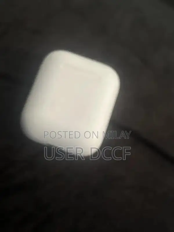 Wireless Earbuds with Advanced Connectivity